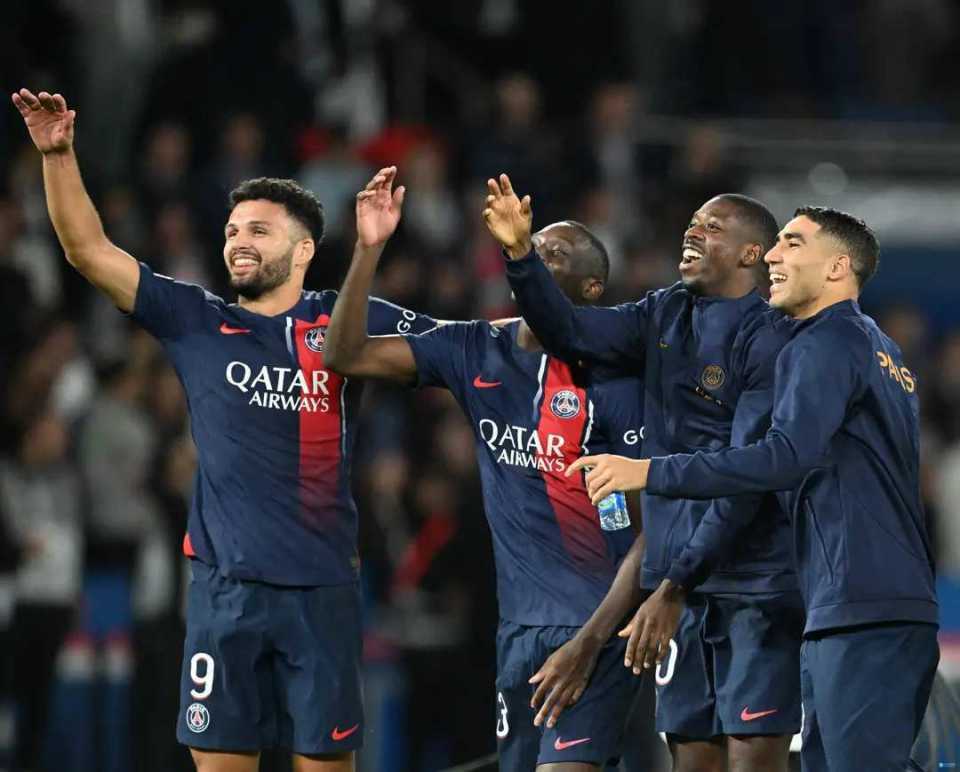 下载-巴萨绝杀巴黎圣日耳曼，拉莫斯乌龙送礼足总杯的简单介绍