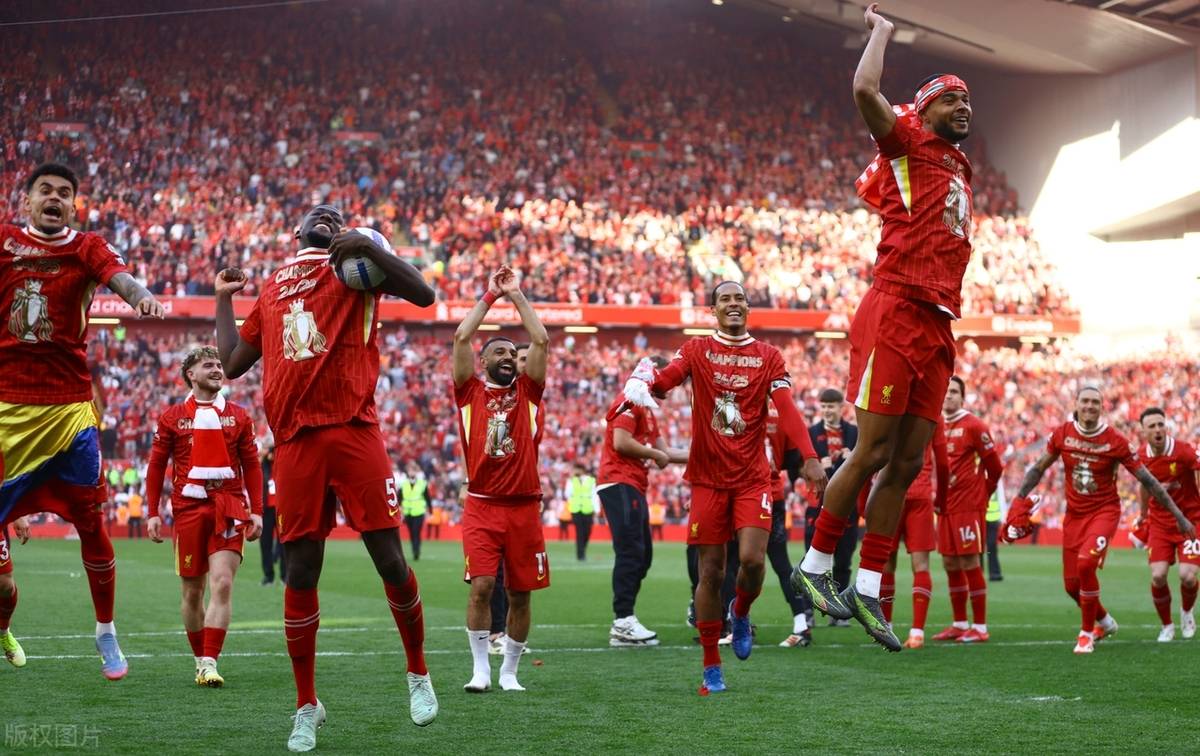 热刺绝杀里昂，萨拉赫乌龙送礼德甲