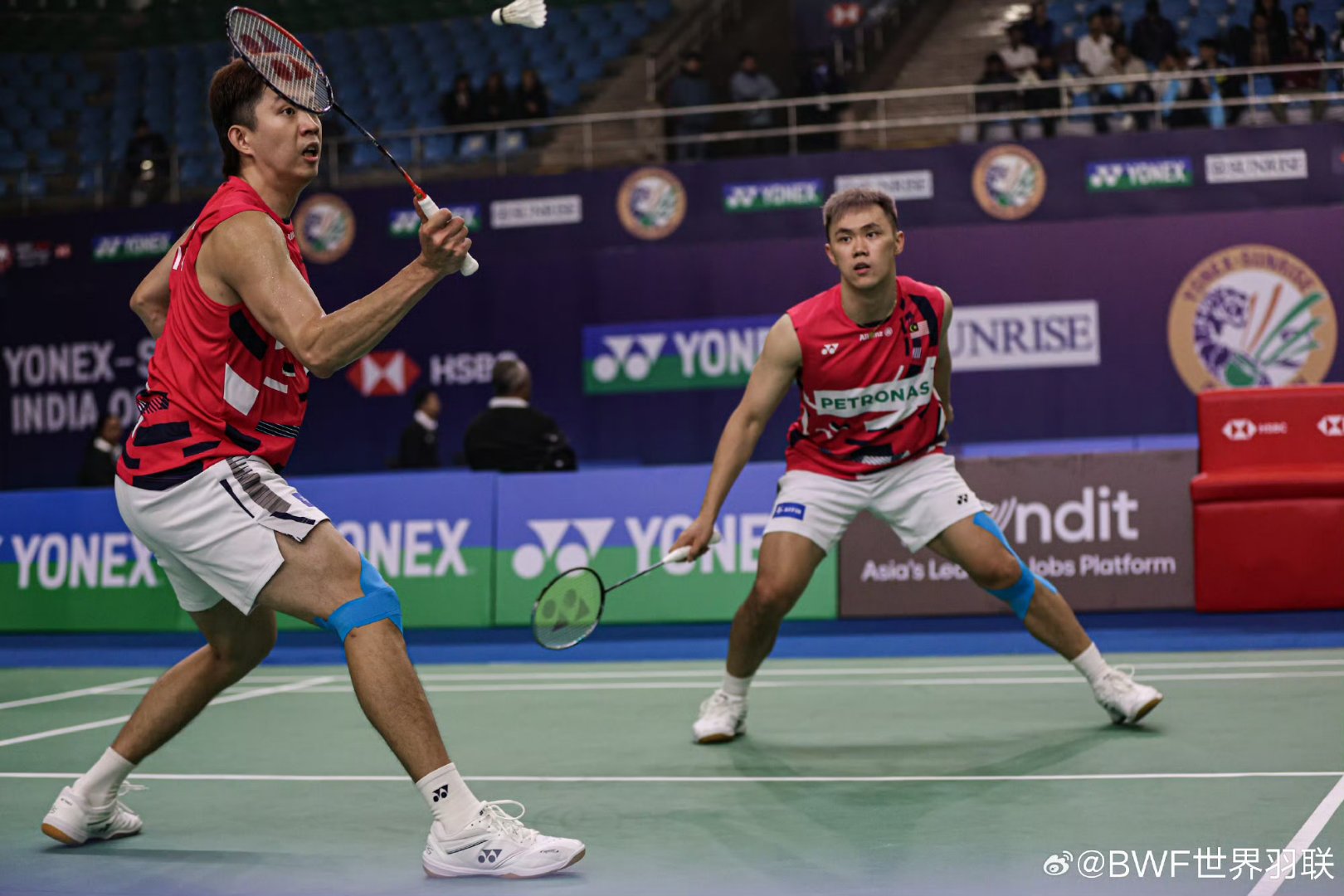 体育中国-印尼羽毛球队完胜泰国羽毛球队，安赛龙绝境逆转的简单介绍